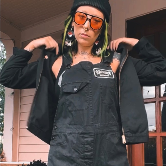 Black overalls - Picture 2 of 7